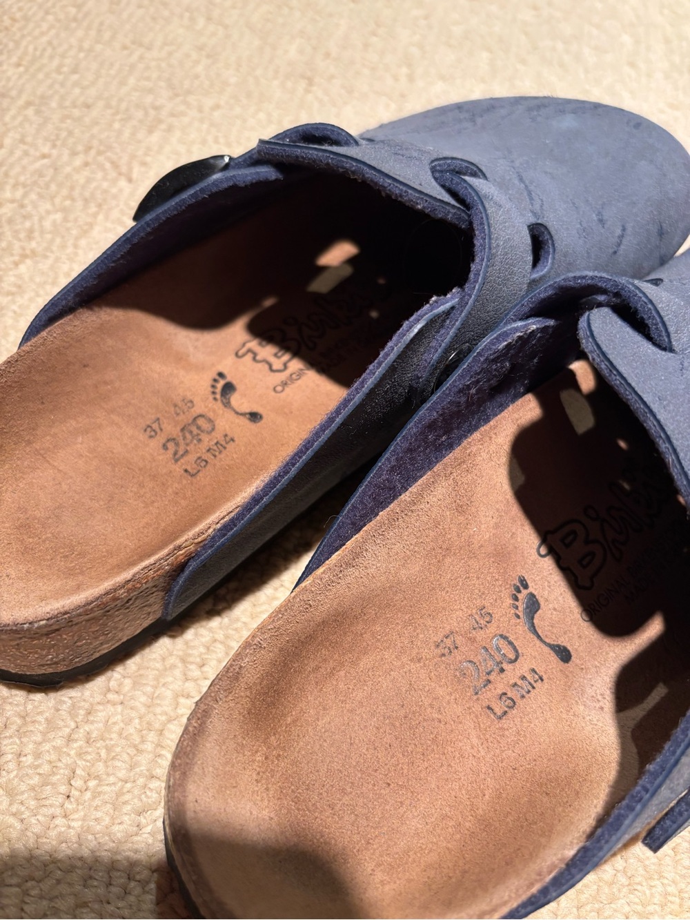 Birki’s Boston Clogs - Picture 3 of 4